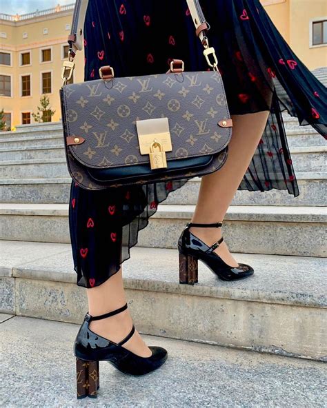 louis vuitton vaugirard creme|Louis Vuitton Vaugirard Monogram Flap Bag Guide.